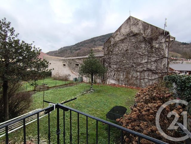 Appartement T2 &agrave; louer - 2 pi&egrave;ces - 46,96 m2 - Allevard - 38 - RHONE-ALPES