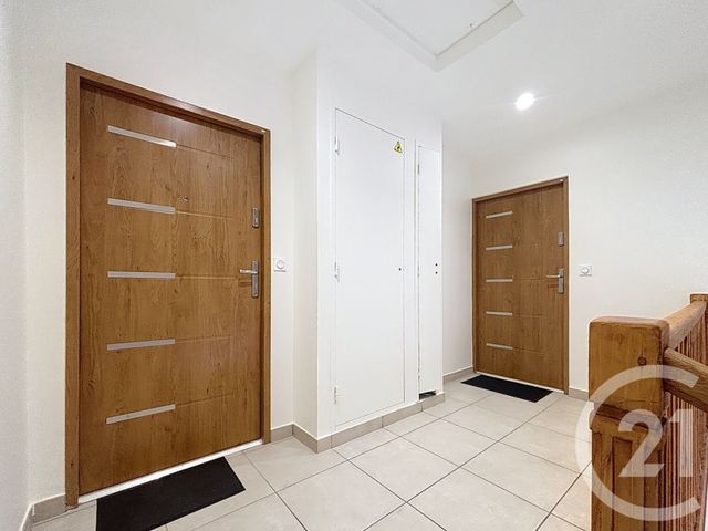 Afficher la photo en grand Appartement T2 à louer - 2 pièces - 31,18 m2 - Pontcharra - 38 - RHONE-ALPES