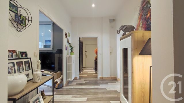 Afficher la photo en grand Appartement F3 bis à vendre - 3 pièces - 97,68 m2 - Allevard - 38 - RHONE-ALPES