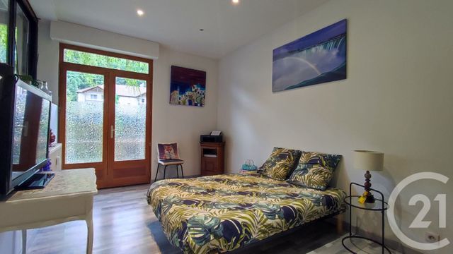 Afficher la photo en grand Appartement F3 bis à vendre - 3 pièces - 97,68 m2 - Allevard - 38 - RHONE-ALPES