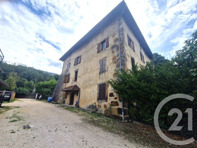 Afficher la photo en grand Appartement T3 à vendre - 3 pièces - 88,92 m2 - Pontcharra - 38 - RHONE-ALPES