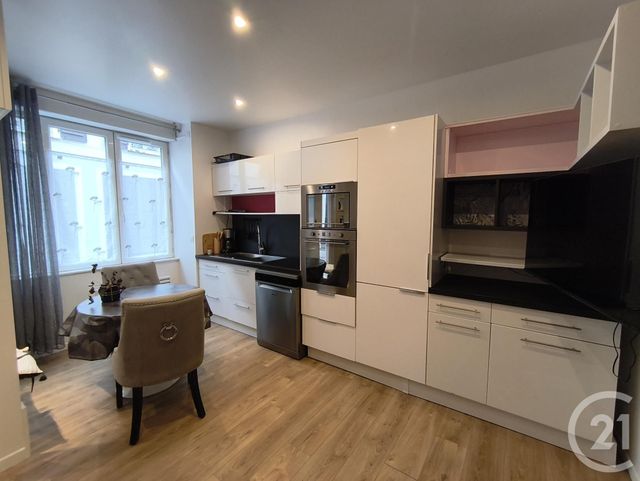 Appartement T2 &agrave; louer - 2 pi&egrave;ces - 30,20 m2 - Allevard - 38 - RHONE-ALPES