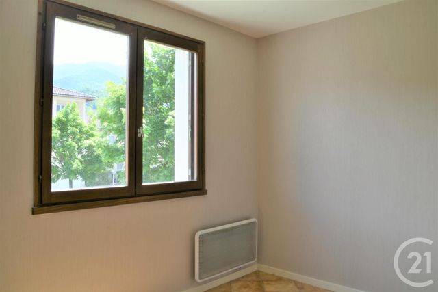 Appartement F3 &agrave; louer - 3 pi&egrave;ces - 86,45 m2 - Pontcharra - 38 - RHONE-ALPES