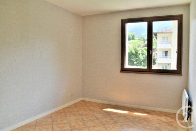 Appartement F3 &agrave; louer - 3 pi&egrave;ces - 86,45 m2 - Pontcharra - 38 - RHONE-ALPES