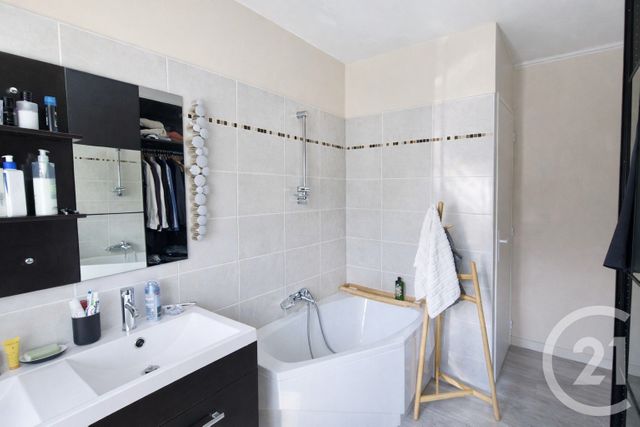 Maison &agrave; vendre - 7 pi&egrave;ces - 141,80 m2 - La Rochette - 73 - RHONE-ALPES