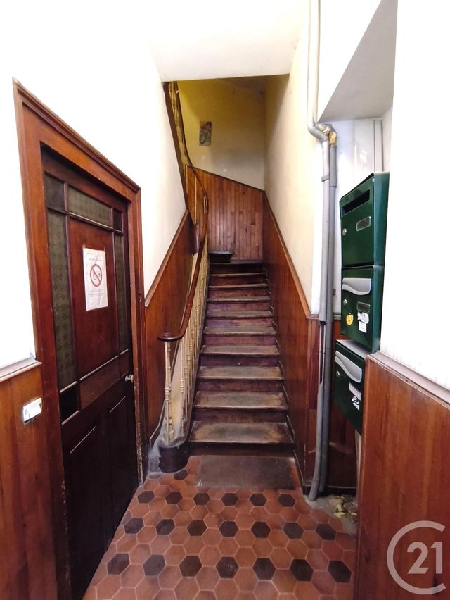 Appartement T2 &agrave; louer - 2 pi&egrave;ces - 49,75 m2 - Allevard - 38 - RHONE-ALPES