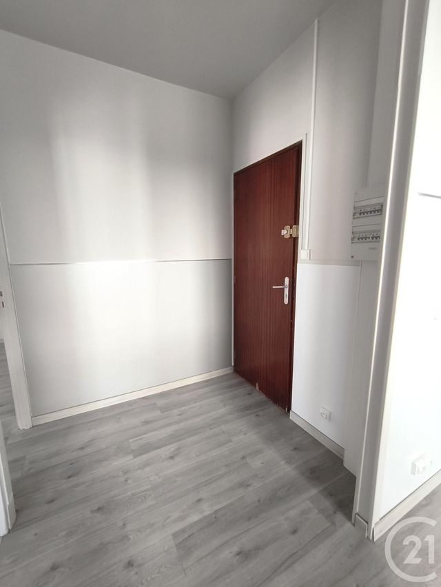 Appartement T2 &agrave; louer - 2 pi&egrave;ces - 49,75 m2 - Allevard - 38 - RHONE-ALPES