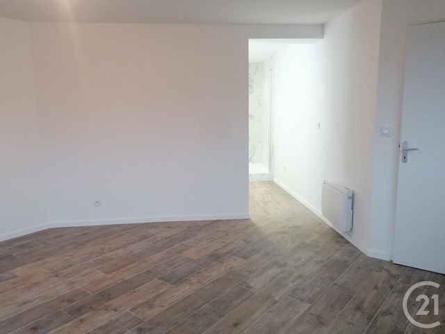 Appartement T4 &agrave; louer - 4 pi&egrave;ces - 119,16 m2 - Pontcharra - 38 - RHONE-ALPES