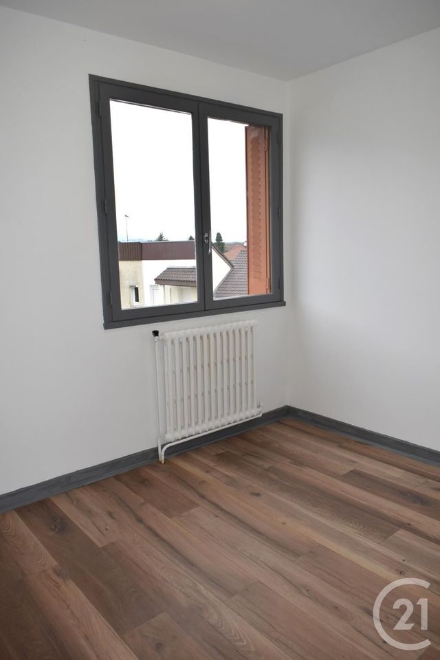 Appartement F3 &agrave; louer - 3 pi&egrave;ces - 53,90 m2 - Pontcharra - 38 - RHONE-ALPES