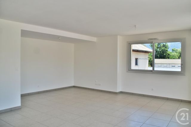 Maison &agrave; louer - 6 pi&egrave;ces - 154,25 m2 - Planaise - 73 - RHONE-ALPES