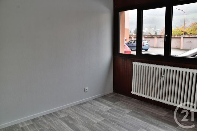 Appartement F2 &agrave; louer - 3 pi&egrave;ces - 66,77 m2 - La Rochette - 73 - RHONE-ALPES