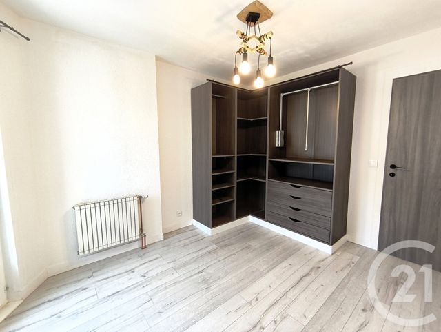 Appartement T2 &agrave; louer - 2 pi&egrave;ces - 41,69 m2 - Pontcharra - 38 - RHONE-ALPES