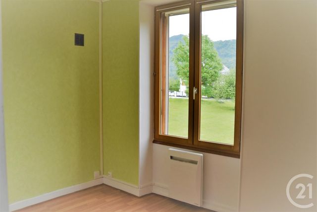 Appartement Duplex &agrave; louer - 4 pi&egrave;ces - 91,16 m2 - La Croix De La Rochette - 73 - RHONE-ALPES