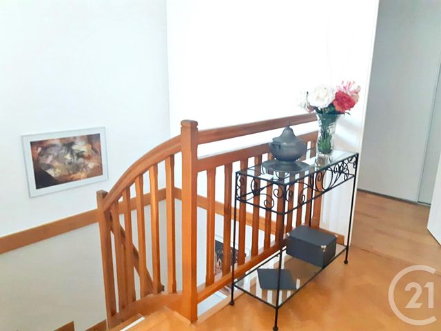 Afficher la photo en grand Appartement Duplex à vendre - 5 pièces - 98 m2 - St Alban Leysse - 73 - RHONE-ALPES