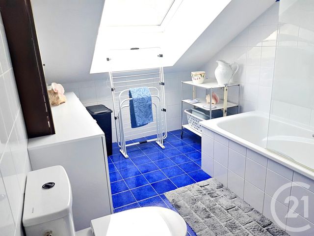 Afficher la photo en grand Appartement Duplex à vendre - 5 pièces - 98 m2 - St Alban Leysse - 73 - RHONE-ALPES