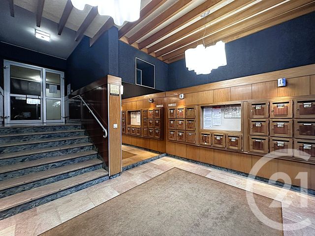 Appartement T4 à vendre - 4 pièces - 93,66 m2 - Chambery - 73 - RHONE-ALPES