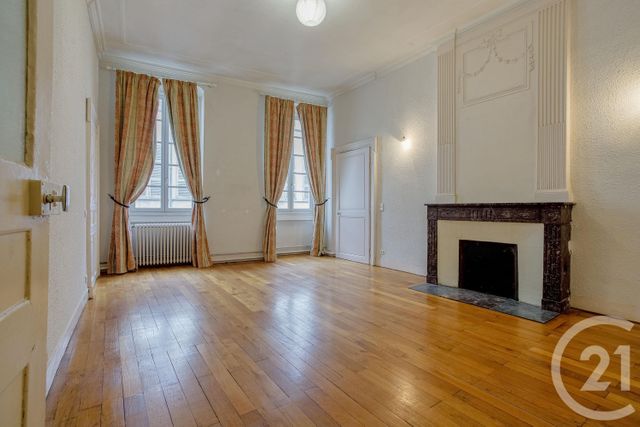 Afficher la photo en grand Appartement T7 à vendre - 7 pièces - 219,66 m2 - Chambery - 73 - RHONE-ALPES