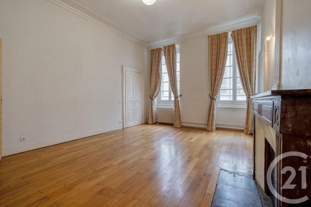 Afficher la photo en grand Appartement T7 à vendre - 7 pièces - 219,66 m2 - Chambery - 73 - RHONE-ALPES