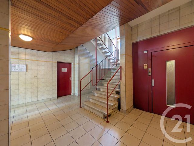 Appartement T2 &agrave; vendre - 2 pi&egrave;ces - 43,60 m2 - Chambery - 73 - RHONE-ALPES