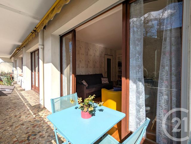 Appartement T3 à vendre - 3 pièces - 66,41 m2 - Chambery - 73 - RHONE-ALPES
