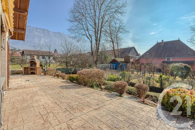 Afficher la photo en grand Maison à vendre - 7 pièces - 197 m2 - Drumettaz Clarafond - 73 - RHONE-ALPES