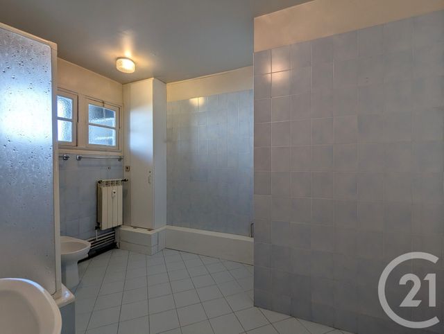 Appartement T5 &agrave; vendre - 5 pi&egrave;ces - 117,49 m2 - Chambery - 73 - RHONE-ALPES