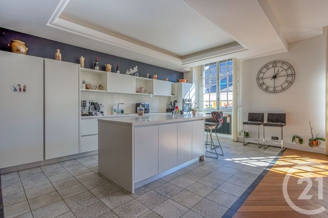 Afficher la photo en grand Appartement Duplex à vendre - 5 pièces - 172,48 m2 - Chambery - 73 - RHONE-ALPES