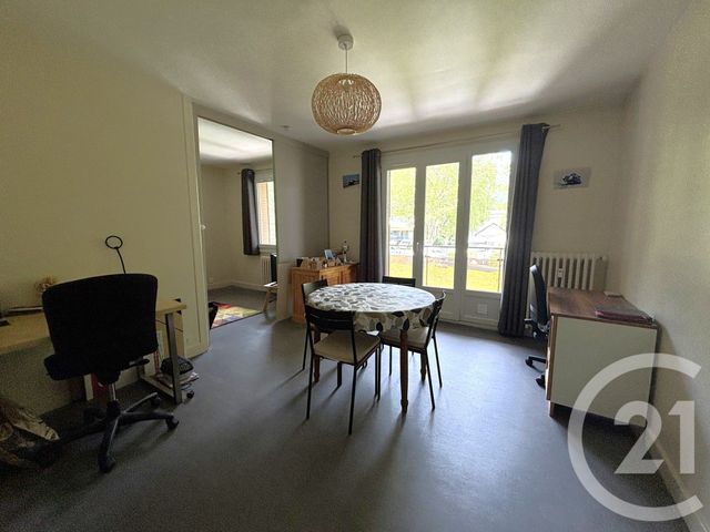 Appartement T3 à vendre - 3 pièces - 66,83 m2 - Le Bourget Du Lac - 73 - RHONE-ALPES