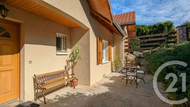 Afficher la photo en grand Maison à vendre - 6 pièces - 136,24 m2 - Voglans - 73 - RHONE-ALPES