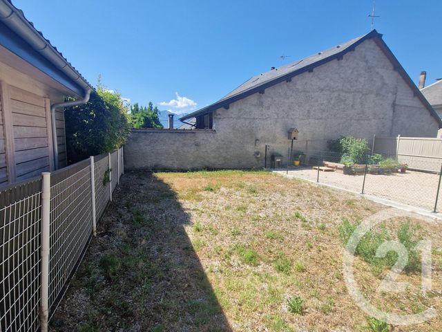 Afficher la photo en grand Maison à vendre - 1 pièce - 80 m2 - St Alban Leysse - 73 - RHONE-ALPES