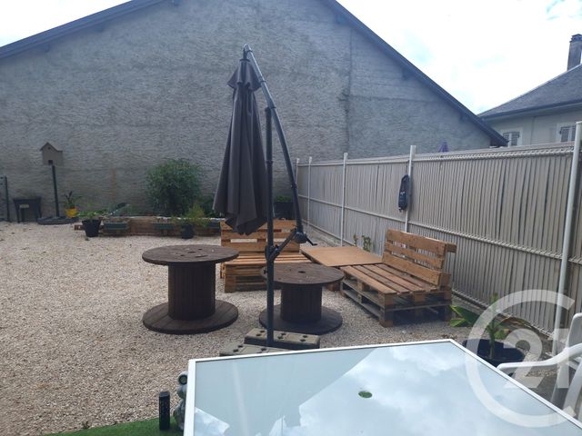 Afficher la photo en grand Maison à vendre - 16 pièces - 291 m2 - St Alban Leysse - 73 - RHONE-ALPES