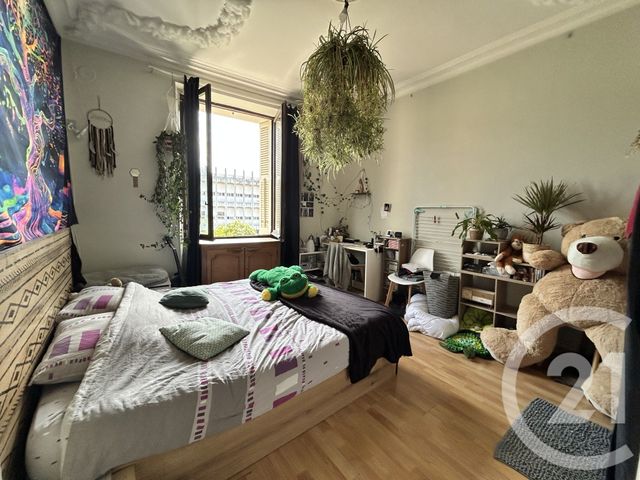 Appartement T3 &agrave; vendre - 3 pi&egrave;ces - 60,63 m2 - Chambery - 73 - RHONE-ALPES