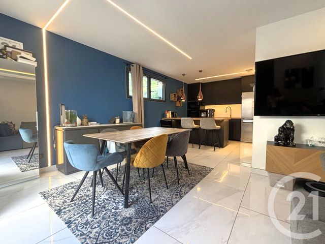 Afficher la photo en grand Appartement T3 à vendre - 3 pièces - 60,94 m2 - St Jeoire Prieure - 73 - RHONE-ALPES