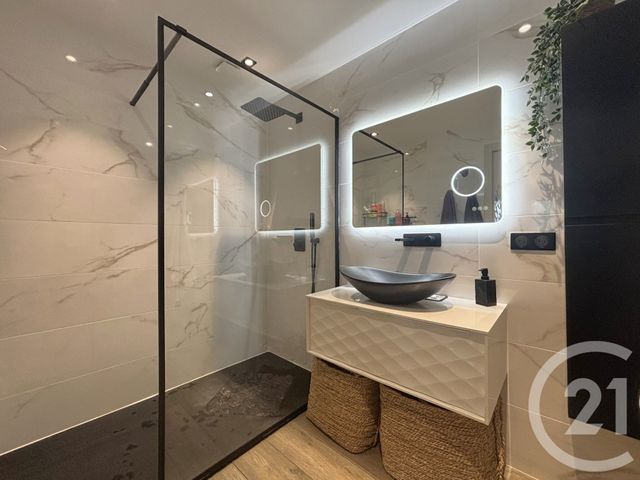 Afficher la photo en grand Appartement T3 à vendre - 3 pièces - 60,94 m2 - St Jeoire Prieure - 73 - RHONE-ALPES