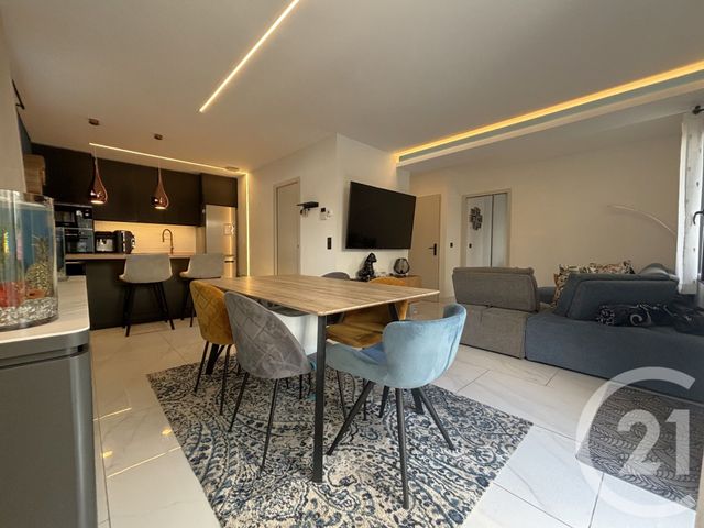 Afficher la photo en grand Appartement T3 à vendre - 3 pièces - 60,94 m2 - St Jeoire Prieure - 73 - RHONE-ALPES