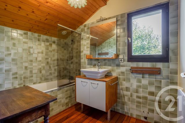 Afficher la photo en grand Maison à vendre - 11 pièces - 207,10 m2 - St Baldoph - 73 - RHONE-ALPES