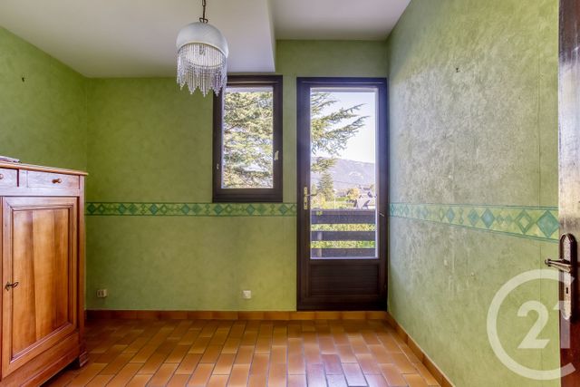 Afficher la photo en grand Maison à vendre - 11 pièces - 207,10 m2 - St Baldoph - 73 - RHONE-ALPES