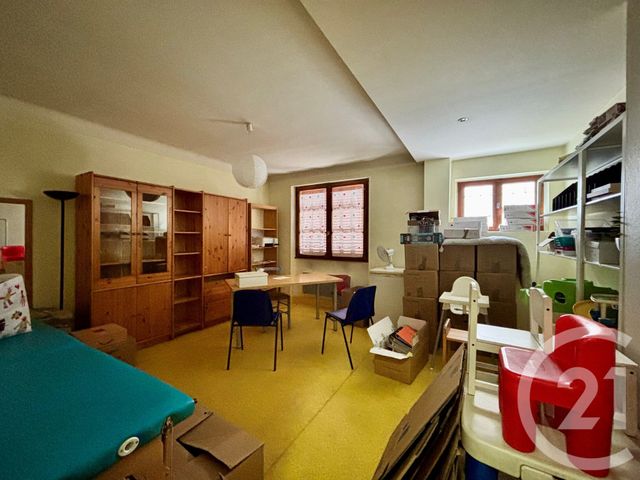 Afficher la photo en grand Appartement F4 à louer - 4 pièces - 79,45 m2 - Chambery - 73 - RHONE-ALPES