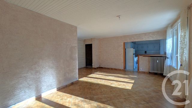 Appartement T3 à vendre - 3 pièces - 72,08 m2 - Chambery - 73 - RHONE-ALPES