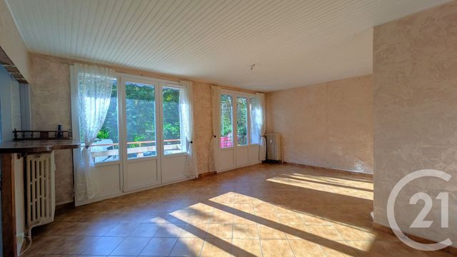 Appartement T3 à vendre - 3 pièces - 72,08 m2 - Chambery - 73 - RHONE-ALPES