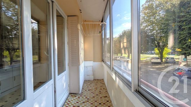 Appartement T3 à vendre - 3 pièces - 72,08 m2 - Chambery - 73 - RHONE-ALPES