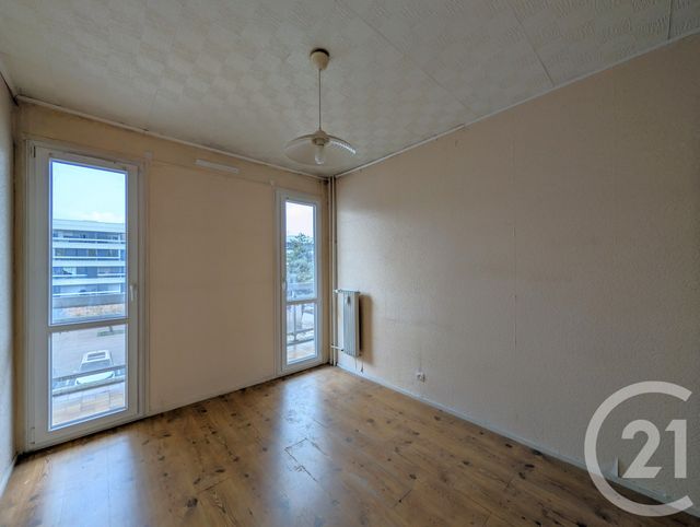 Appartement T4 &agrave; vendre - 4 pi&egrave;ces - 97,02 m2 - Chambery - 73 - RHONE-ALPES
