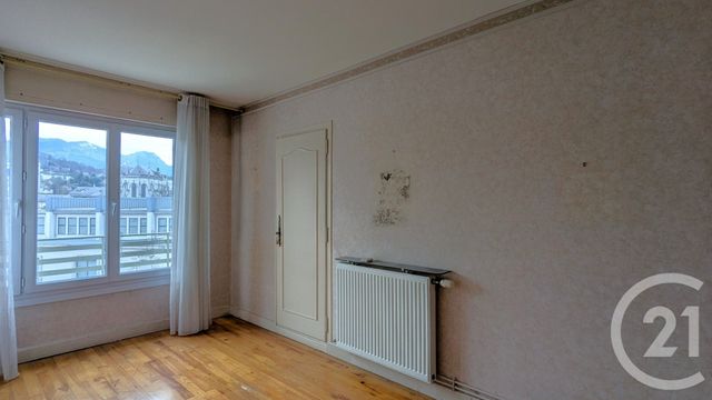 Appartement T4 &agrave; vendre - 4 pi&egrave;ces - 68,90 m2 - Chambery - 73 - RHONE-ALPES