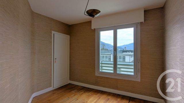 Appartement T4 &agrave; vendre - 4 pi&egrave;ces - 68,90 m2 - Chambery - 73 - RHONE-ALPES
