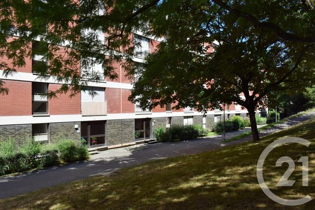 Appartement T2 à louer - 2 pièces - 56,96 m2 - Chambery - 73 - RHONE-ALPES