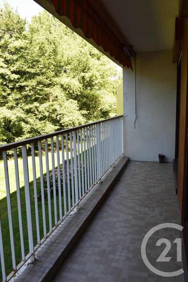 Appartement T2 à louer - 2 pièces - 56,96 m2 - Chambery - 73 - RHONE-ALPES