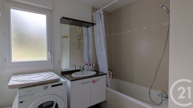 Appartement T4 &agrave; vendre - 4 pi&egrave;ces - 81,79 m2 - Chambery - 73 - RHONE-ALPES