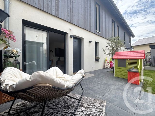 Appartement T3 à vendre - 3 pièces - 60,94 m2 - St Jeoire Prieure - 73 - RHONE-ALPES