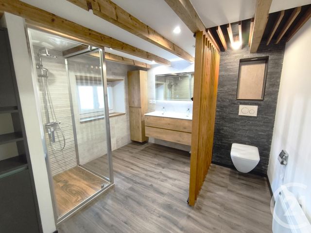 Maison &agrave; louer - 4 pi&egrave;ces - 110,40 m2 - Chambery - 73 - RHONE-ALPES