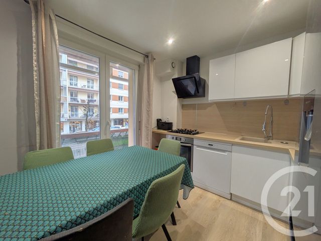 Appartement T4 &agrave; vendre - 4 pi&egrave;ces - 74,09 m2 - Aix Les Bains - 73 - RHONE-ALPES